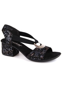 Komfortowe sandały damskie na obcasie z gumką czarne Rieker 64683-91 ze sklepu ButyModne.pl w kategorii Sandały damskie - zdjęcie 170816759