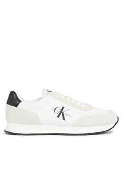 Sneakersy Calvin Klein Jeans Retro Runner Su-Ny Mono YM0YM00746 Bright White YAF ze sklepu eobuwie.pl w kategorii Buty sportowe męskie - zdjęcie 170840435