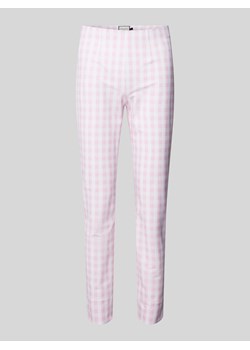Spodnie o skróconym kroju ze wzorem w kratę model ‘SABRINA’ ze sklepu Peek&Cloppenburg  w kategorii Spodnie damskie - zdjęcie 170842348