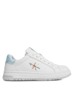 Calvin Klein Jeans Sneakersy V3A9-80787-1355 S Biały ze sklepu MODIVO w kategorii Buty sportowe dziecięce - zdjęcie 170846219