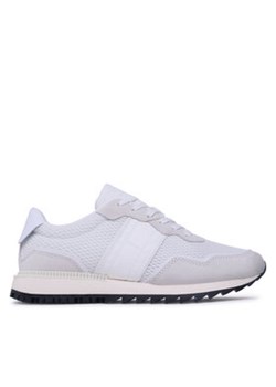 Tommy Jeans Sneakersy Runner Mix Material EM0EM01167 Biały ze sklepu MODIVO w kategorii Buty sportowe męskie - zdjęcie 170846538