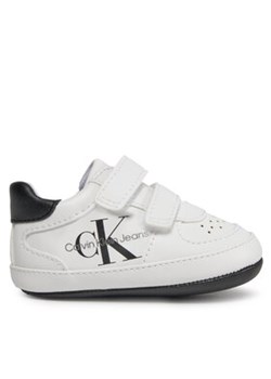Calvin Klein Jeans Sneakersy V0B4-80715-1433X Biały ze sklepu MODIVO w kategorii Buciki niemowlęce - zdjęcie 170850075