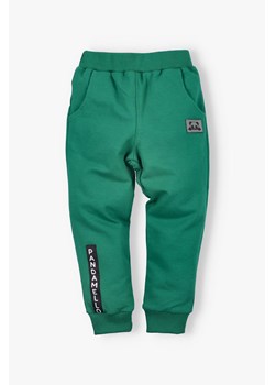 Spodnie chłopięce bawełniane Pandamello zielone ze sklepu 5.10.15 w kategorii Spodnie chłopięce - zdjęcie 170850898