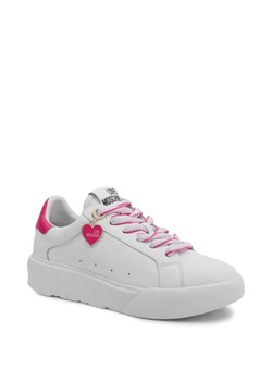 Love Moschino Skórzane sneakersy HEART45 ze sklepu Gomez Fashion Store w kategorii Buty sportowe damskie - zdjęcie 170851275