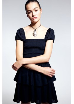 H & M - Falbaniasta sukienka z elastycznym marszczeniem - Czarny ze sklepu H&M w kategorii Sukienki - zdjęcie 170855109