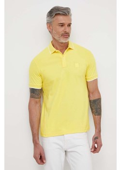 Boss Orange polo męski kolor żółty gładki ze sklepu ANSWEAR.com w kategorii T-shirty męskie - zdjęcie 170867235