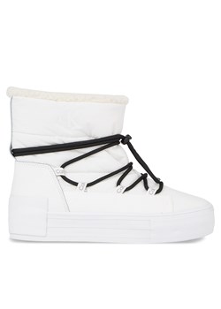 Sneakersy Calvin Klein Jeans Bold Vulc Flatf Snow Boot Wn YW0YW01181 Biały ze sklepu eobuwie.pl w kategorii Śniegowce damskie - zdjęcie 170867607