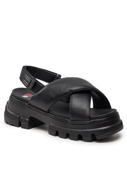 Sandały Tommy Jeans Tjw Chunky City Sandal EN0EN02525 Black BDS ze sklepu eobuwie.pl w kategorii Sandały damskie - zdjęcie 170868159