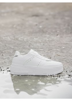 Sinsay - Sneakersy - biały ze sklepu Sinsay w kategorii Buty sportowe damskie - zdjęcie 170872829