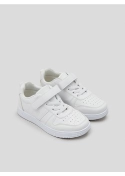Sinsay - Sneakersy - biały ze sklepu Sinsay w kategorii Buty sportowe dziecięce - zdjęcie 170872885