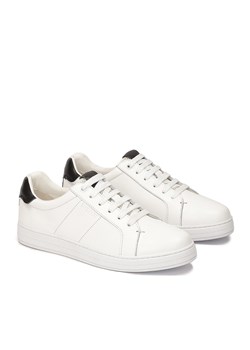 Sneakersy Kazar Sinao 85807-01-01 White ze sklepu eobuwie.pl w kategorii Buty sportowe męskie - zdjęcie 170880137