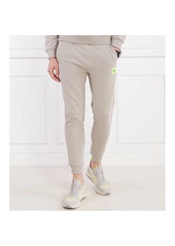 HUGO Spodnie dresowe Doak212 | Regular Fit ze sklepu Gomez Fashion Store w kategorii Spodnie męskie - zdjęcie 170890659