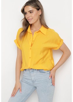 Żółta Koszula z Wiskozy Asymetryczna z Krótszym Przodem Karinas ze sklepu Born2be Odzież w kategorii Koszule damskie - zdjęcie 170895599