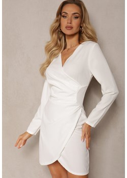 Biała Kopertowa Sukienka Drapowana w Talii Ejorunna ze sklepu Renee odzież w kategorii Sukienki - zdjęcie 170897578