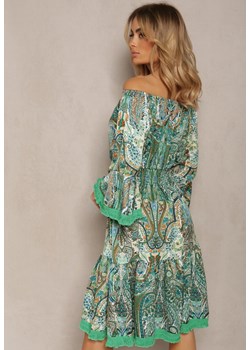 Zielona Rozkloszowana Sukienka w Print Paisley z Frędzelkami i Hiszpańskim Dekoltem Jotalle ze sklepu Renee odzież w kategorii Sukienki - zdjęcie 170897655