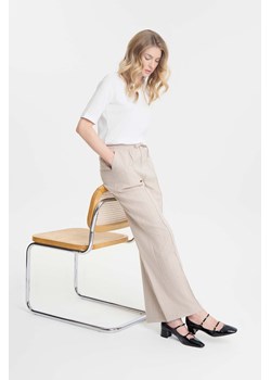Długie spodnie damskie Wide Leg beżowe ze sklepu 5.10.15 w kategorii Spodnie damskie - zdjęcie 170910936