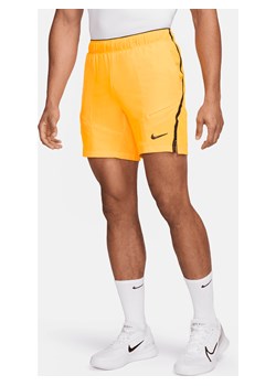 Męskie spodenki tenisowe Dri-FIT 18 cm NikeCourt Advantage - Pomarańczowy ze sklepu Nike poland w kategorii Spodenki męskie - zdjęcie 170913995