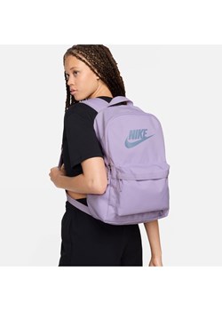 Plecak Nike Heritage (25 l) - Fiolet ze sklepu Nike poland w kategorii Plecaki dla dzieci - zdjęcie 170914019