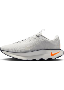 Męskie buty do chodzenia Nike Motiva - Biel ze sklepu Nike poland w kategorii Buty sportowe męskie - zdjęcie 170914349