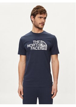 The North Face T-Shirt Woodcut Dome NF0A87NX Granatowy Regular Fit ze sklepu MODIVO w kategorii T-shirty męskie - zdjęcie 170918897