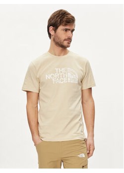 The North Face T-Shirt Woodcut Dome NF0A87NX Beżowy Regular Fit ze sklepu MODIVO w kategorii T-shirty męskie - zdjęcie 170918955