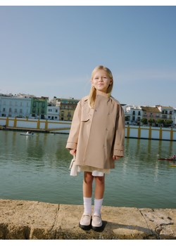 Reserved - Klasyczny płaszcz - beżowy ze sklepu Reserved w kategorii Płaszcze dziewczęce - zdjęcie 170922339