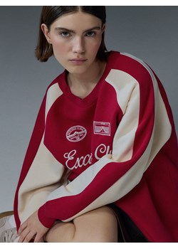 Reserved - Bluza z ozdobnym haftem - czerwony ze sklepu Reserved w kategorii Bluzy damskie - zdjęcie 170928797