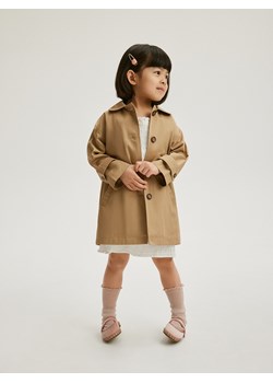 Reserved - Klasyczny płaszcz - beżowy ze sklepu Reserved w kategorii Kombinezony i kurtki - zdjęcie 170928908