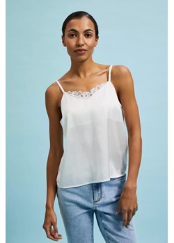 Koszula na ramiączka biała ze sklepu Moodo.pl w kategorii Bluzki damskie - zdjęcie 170930479