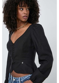 Guess bluzka z domieszką lnu FEDERICA kolor czarny gładka W4GH88 WG7B0 ze sklepu ANSWEAR.com w kategorii Bluzki damskie - zdjęcie 170938129