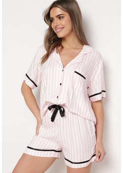 Jasnoróżowy Komplet Piżamowy z Wiskozy Koszula z Krótkim Rękawem i Szorty ze Wstążką Kenii ze sklepu Born2be Odzież w kategorii Piżamy damskie - zdjęcie 170944726