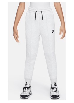 Joggery dla dużych dzieci (dziewcząt) Nike Sportswear Tech Fleece - Szary ze sklepu Nike poland w kategorii Spodnie chłopięce - zdjęcie 170947449