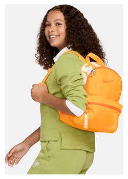 Mały plecak dziecięcy Nike Brasilia JDI (11 l) - Pomarańczowy ze sklepu Nike poland w kategorii Plecaki - zdjęcie 170947558
