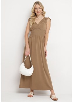 Ciemnobeżowa Wiskozowa Sukienka z Kopertowym Dekoltem o Rozkloszowanym Fasonie Rosat ze sklepu Born2be Odzież w kategorii Sukienki - zdjęcie 170960355