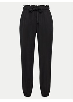 Deha Spodnie dresowe A00667 Czarny Regular Fit ze sklepu MODIVO w kategorii Spodnie damskie - zdjęcie 170970349
