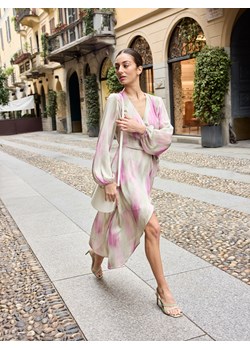 Mohito - Kopertowa sukienka midi - wielobarwny ze sklepu Mohito w kategorii Kopertówki - zdjęcie 170976718