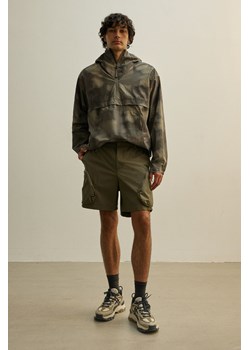 H & M - Przeciwdeszczowe szorty outdoorowe - Zielony ze sklepu H&M w kategorii Spodenki męskie - zdjęcie 170979545