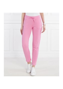 EA7 Spodnie dresowe | Regular Fit ze sklepu Gomez Fashion Store w kategorii Spodnie damskie - zdjęcie 170980327