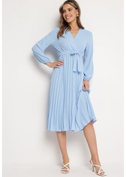 Jasnoniebieska Sukienka Mesyre ze sklepu Born2be Odzież w kategorii Sukienki - zdjęcie 170982419