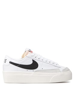 Buty Nike Blazer Low Platform DJ0292 White/Black/Sail/Team Orange ze sklepu eobuwie.pl w kategorii Trampki damskie - zdjęcie 170987335