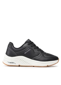 Sneakersy Skechers Mile Makers 155570/BLK Black ze sklepu eobuwie.pl w kategorii Buty sportowe damskie - zdjęcie 170987439
