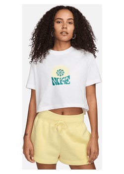 T-shirt damski Nike Sportswear - Biel ze sklepu Nike poland w kategorii Bluzki damskie - zdjęcie 170993385