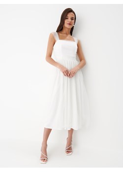 Mohito - Sukienka midi z ozdobnymi ramiączkami - biały ze sklepu Mohito w kategorii Sukienki - zdjęcie 171000355