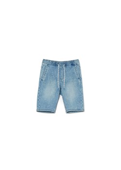 Cropp - Niebieskie jeansowe szorty - niebieski ze sklepu Cropp w kategorii Spodenki męskie - zdjęcie 171000455