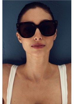 H & M - Kwadratowe okulary przeciwsłoneczne - Brązowy ze sklepu H&M w kategorii Okulary przeciwsłoneczne damskie - zdjęcie 171004215
