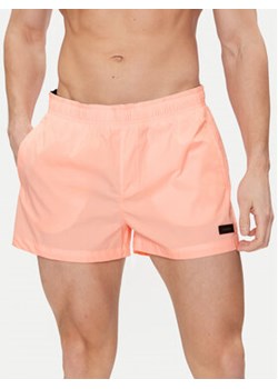 Calvin Klein Swimwear Szorty kąpielowe KM0KM00941 Różowy Regular Fit ze sklepu MODIVO w kategorii Kąpielówki - zdjęcie 171005608