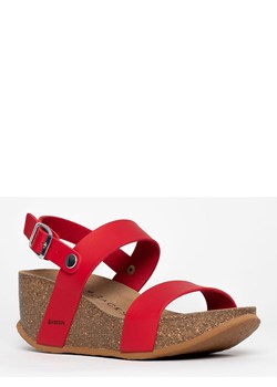 BACKSUN Sandały w kolorze czerwonym na koturnie ze sklepu Limango Polska w kategorii Sandały damskie - zdjęcie 171016528