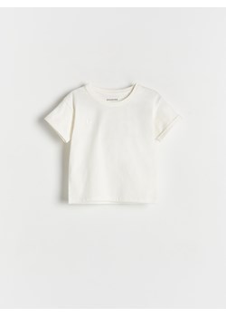 Reserved - T-shirt z ozdobnym haftem - złamana biel ze sklepu Reserved w kategorii Bluzki dziewczęce - zdjęcie 171022927