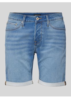 Szorty jeansowe o kroju regular fit z 5 kieszeniami ze sklepu Peek&Cloppenburg  w kategorii Spodenki męskie - zdjęcie 171024856
