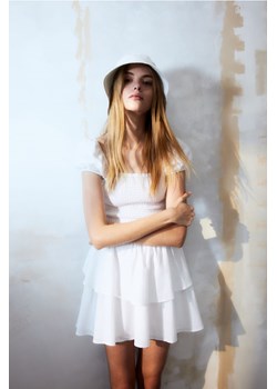 H & M - Falbaniasta sukienka z elastycznym marszczeniem - Biały ze sklepu H&M w kategorii Sukienki - zdjęcie 171032959